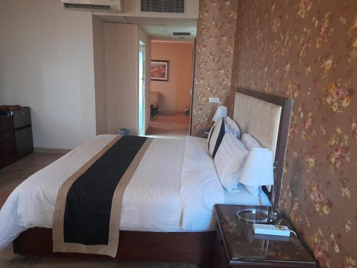 Shalimar Tower Hotel 拉合尔 外观 照片